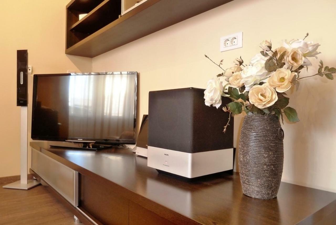 Nice Apartment & Room In ツァヴタット エクステリア 写真